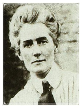 woman.JPG (17255 bytes)