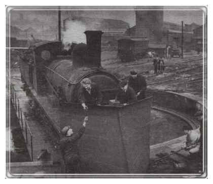 trains2a.jpg (41714 bytes)