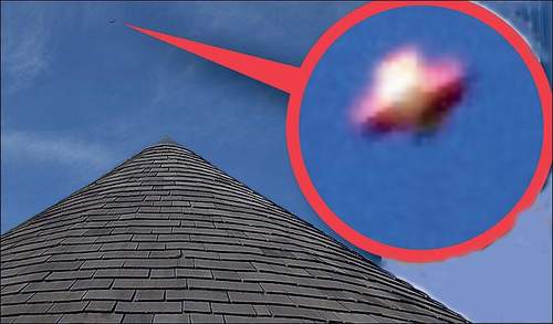 ufo1.JPG (21353 bytes)